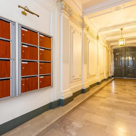 Saint Sulpice Apartment Paris
