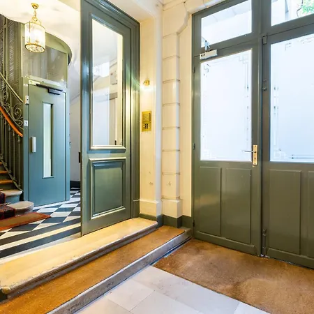 Saint Sulpice Apartment Paris